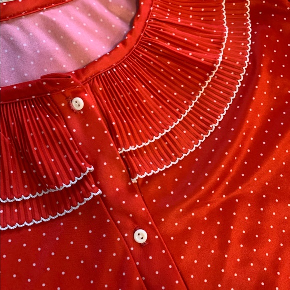 1970’s Vintage Western Frilly Red Polka Dot Polyester Button Up Blouse - Picture 3 of 5